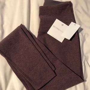 Beyond Yoga Legging Deep Blush Wild Orchid M